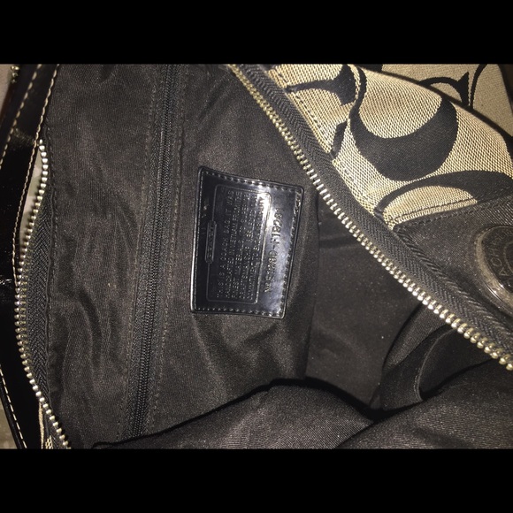 Coach purse - Picture 3 of 4