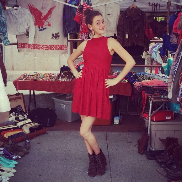 Meet your Posher, Elana - Picture 2 of 4