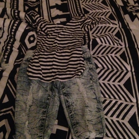 Pants - Picture 4 of 4