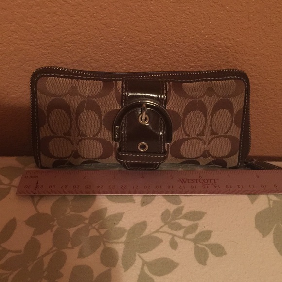 Coach wallet - Picture 2 of 4