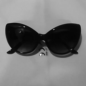 New Cateye Sunglasses