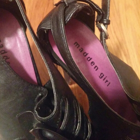 ❌SOLD❌ Steve Madden Madden Girl black heel/booties - Picture 4 of 4