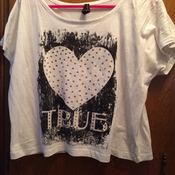 White crop top