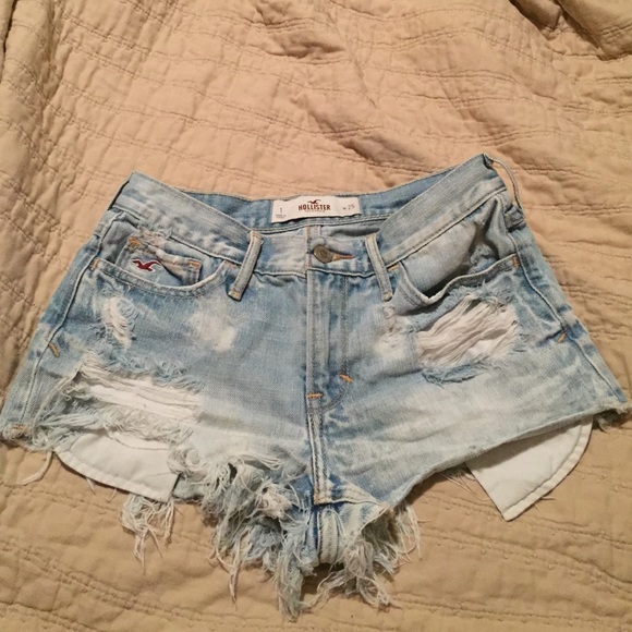 Hollister high waisted shorts