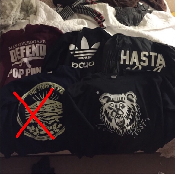 2 hoodies 2 crewnecks and a windbreaker