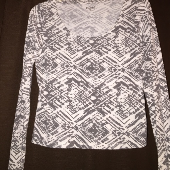 Grey and white print shirt
