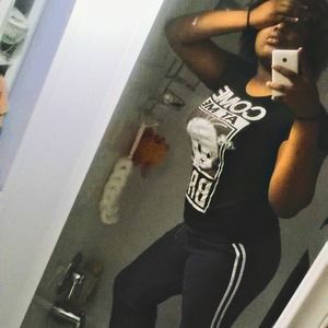 Meet your Posher, Cecilia