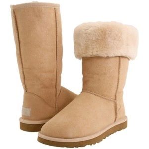 Tan ugg Australia boots