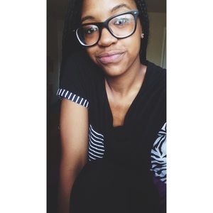 Meet your Posher, Savannah