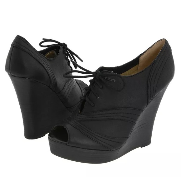 Seychelles Hawk Oxford Peep Toe Wedges Black 8.5