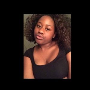 Meet your Posher, Kadija