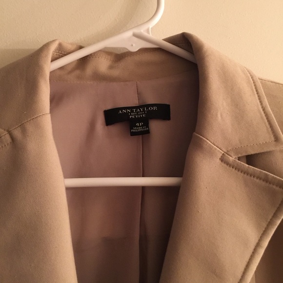 Fun blazer by Ann Taylor - Picture 2 of 2