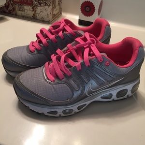 Nike Tennis shoes