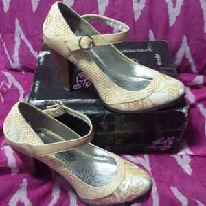 Naughty Monkey Pumps