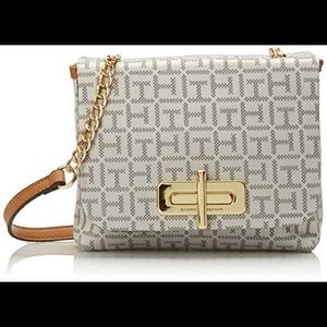 NWOT Tommy Hilfiger cross body