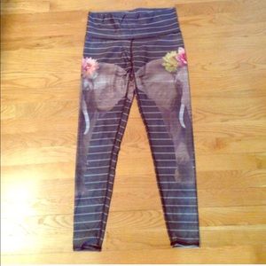 Teeki elephant leggings