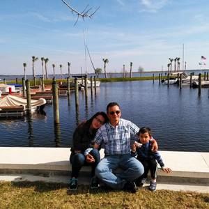 Meet your Posher, Luis