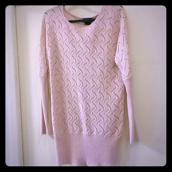 Sweaters - Price drop!! Pink sweater dress!
