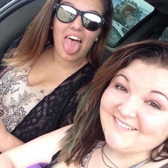 Meet your Posher, Randi - Picture 1 of 1