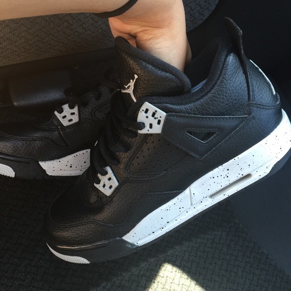 Retro Jordan Oreo 4s - Picture 3 of 3