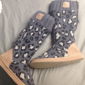 Victoria's Secret slippers