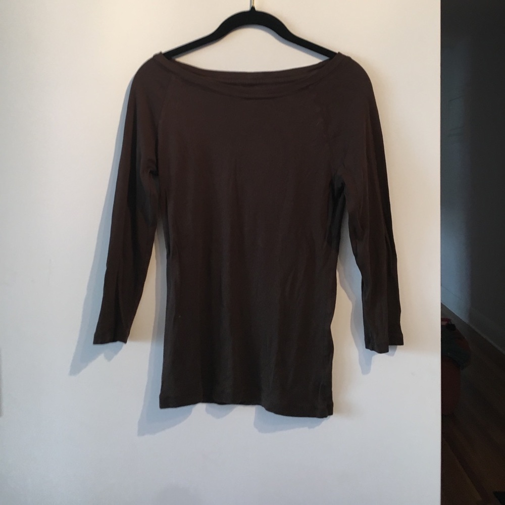Gap dark brown boatneck 3/4 sleeve top