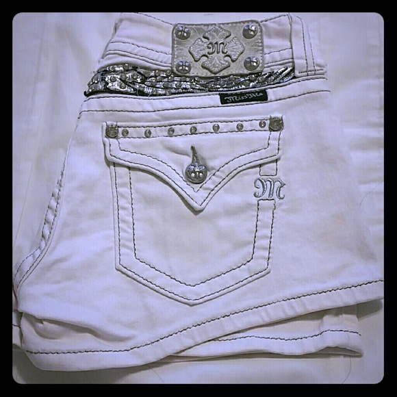 Miss Me White Shorts