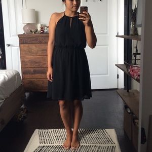 ✨🎉S A L E✨🔥💕 H&M Black Dress!