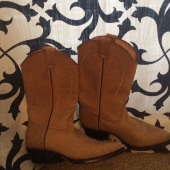 Women's western boots