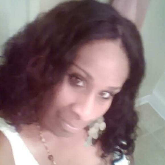 Meet your Posher, Sundra