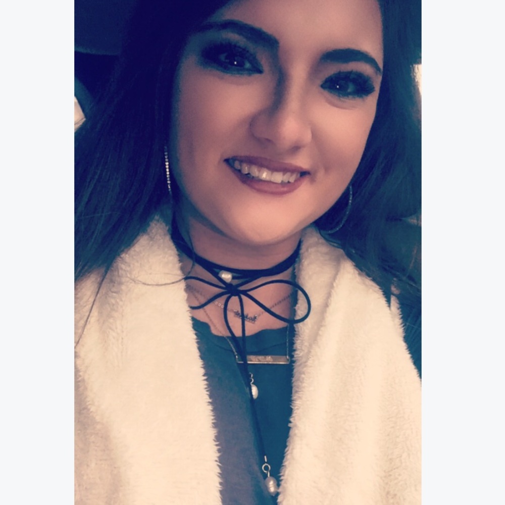 Meet your Posher, Skyler