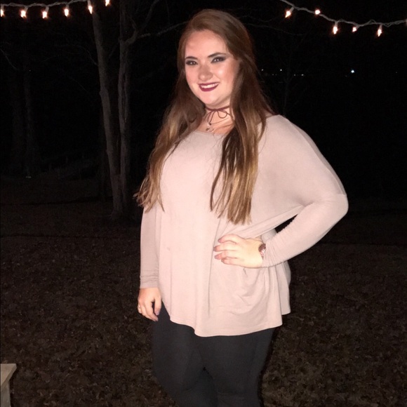 Meet your Posher, Skyler - Picture 2 of 2