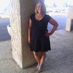 Meet your Posher, Sharon