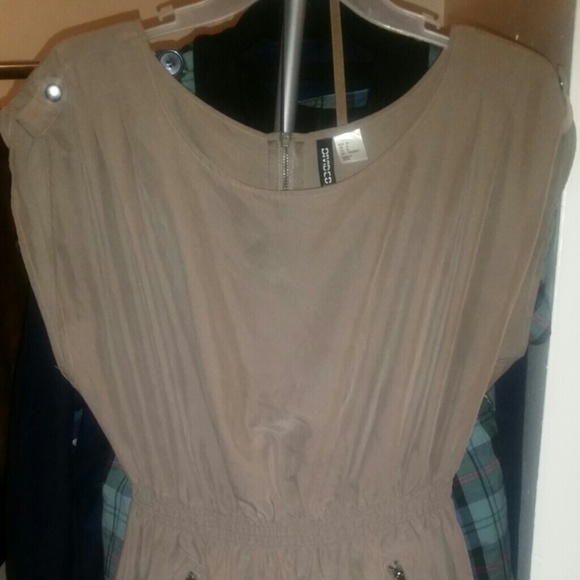 Nude taupe cinched dress