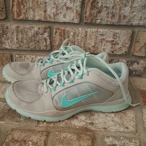 Final Reduction**** Nike Flex Trainers