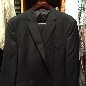 Men's suit