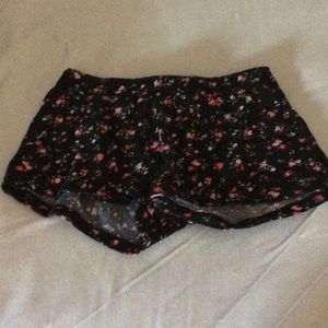 Floral yoga shorts