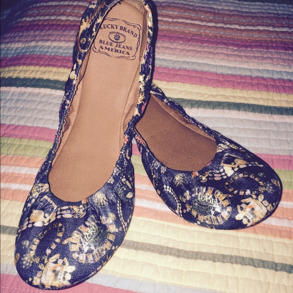 Lucky Brand Flats