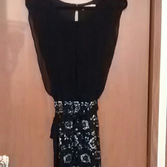 Beautiful black and silver, sheer lace dress! - Picture 1 of 2
