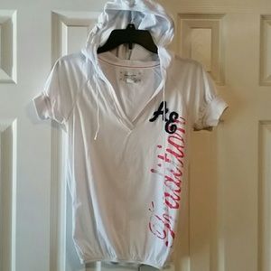 Cute American Eagle t shirt hoodie size S