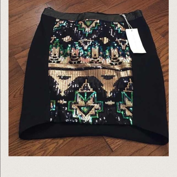 Lush skirt - Picture 3 of 3