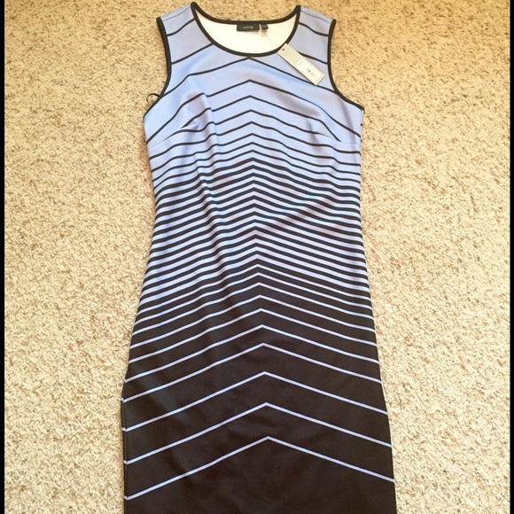 Apt. 9 Dresses & Skirts - Short sleeve blue striped dress