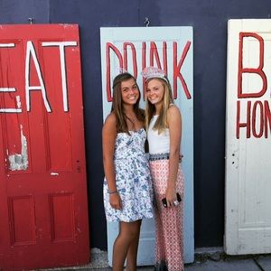 Meet your Posher, Olivia