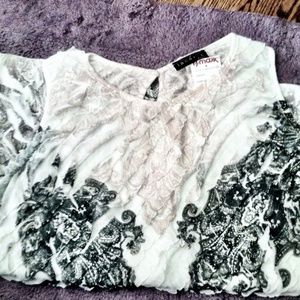 FINAL PRICE - Janeric Woman ruffled top 3x