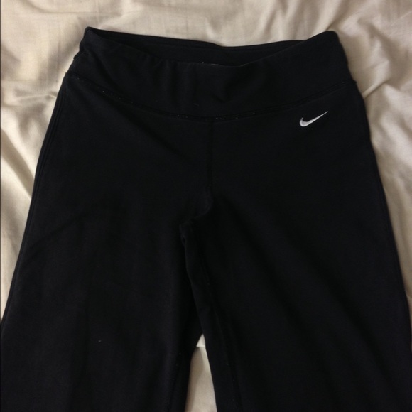 Nike | Pants & Jumpsuits | Nike Loose Bottom Fit Yoga Leggings | Poshmark