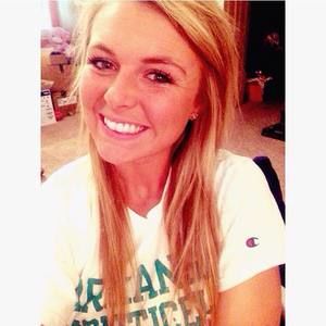 Meet your Posher, Brittney