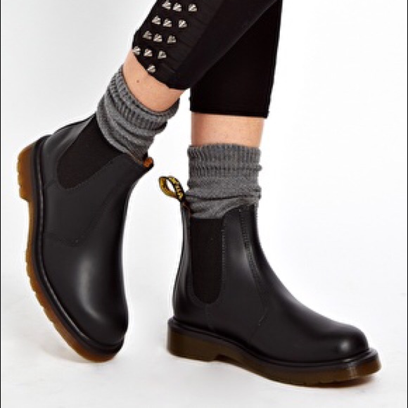 Dr martens chelsea boot