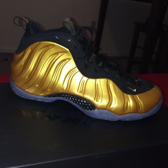 Gold Foams - Picture 1 of 2