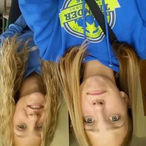 Meet your Posher, Sydney