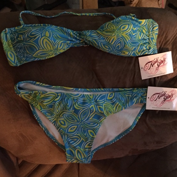 Brand new bikini with tags - Picture 1 of 4